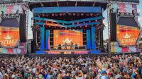 breakaway-music-festival-main-stage.jpeg