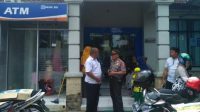 uang-tabungan-mendadak-hilang-misterius-belasan-nasabah-datangi-bri-kediri.jpg