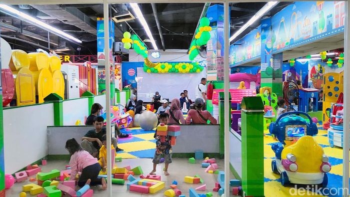 libur-sekolah-diperpanjang-tempat-bermain-anak-ramai-pengunjung_169.jpeg