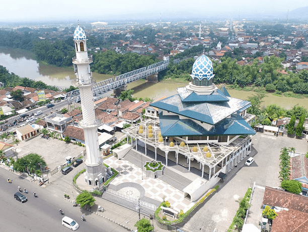 masjid-agung-kediri..png