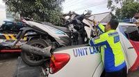 motor-yang-terlibat-kecelakaan-di-jalan-nasional-jogja-wates-km-26-tepatnya-di-simpang-tiga-ksatrian-wates-kulon-progo-kamis-2_43.jpeg