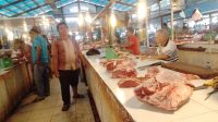 penjual-daging.jpg