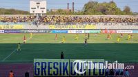 Babak-pertama-laga-Gresik-United-vs-Persekat-Tegal-di-Stadion-Gelora-Joko-Samudro-Gresik.jpg